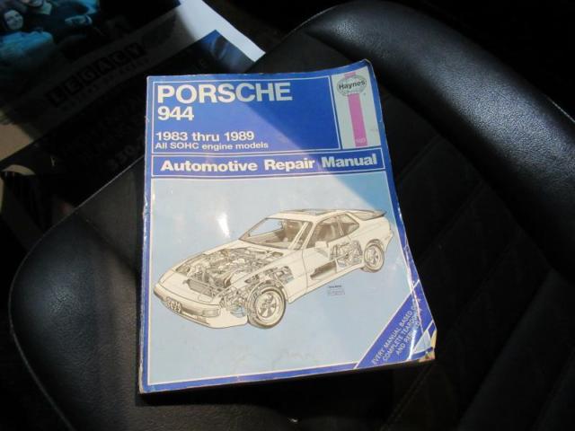 1987 Red Porsche 924 --