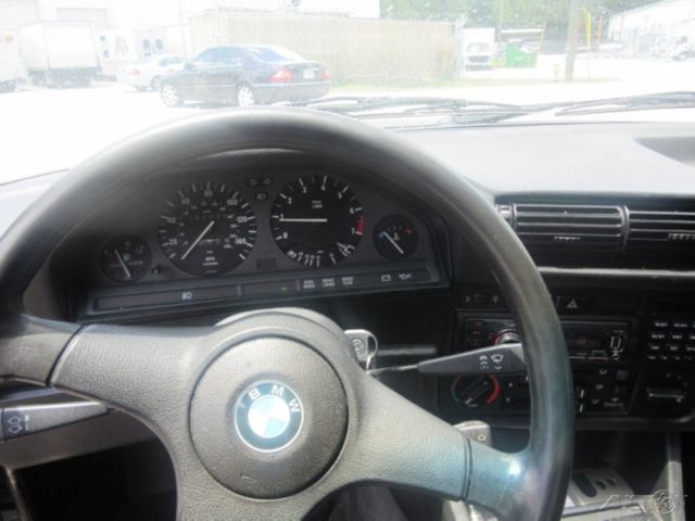 1988 Black BMW 3-Series