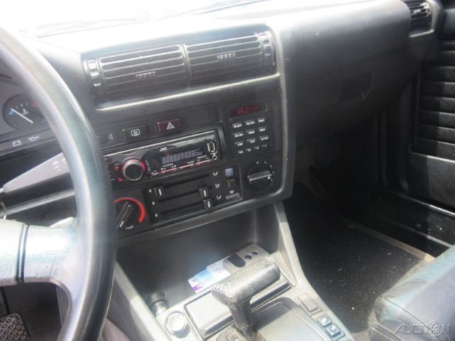 1988 Black BMW 3-Series