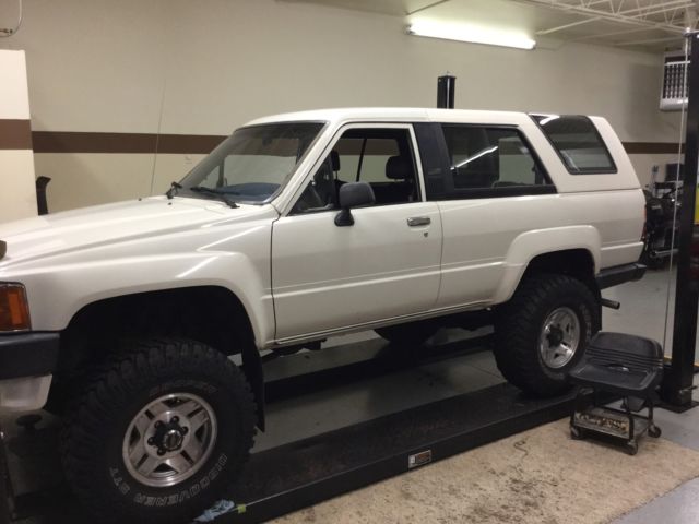 1988 Pearl white Toyota 4Runner SUV