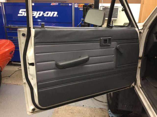 1988 Pearl white Toyota 4Runner SUV