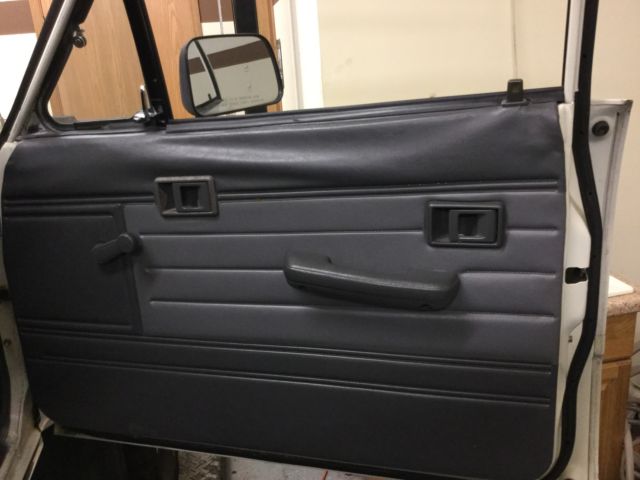 1988 Pearl white Toyota 4Runner SUV