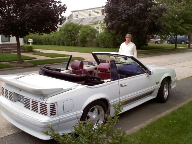 1988 White Ford Mustang Convertible