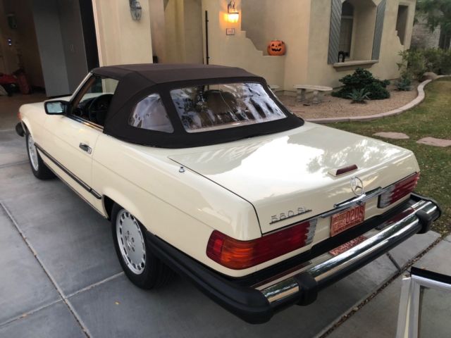 1988 Light Ivory Mercedes-Benz SL-Class Convertible