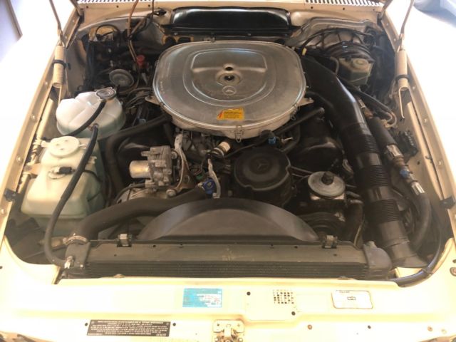 1988 Light Ivory Mercedes-Benz SL-Class Convertible