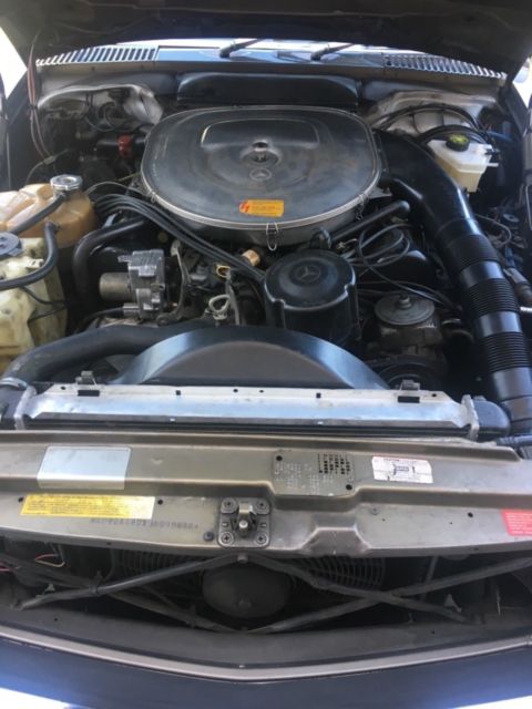 1988 Champagne Mercedes-Benz SL-Class Convertible