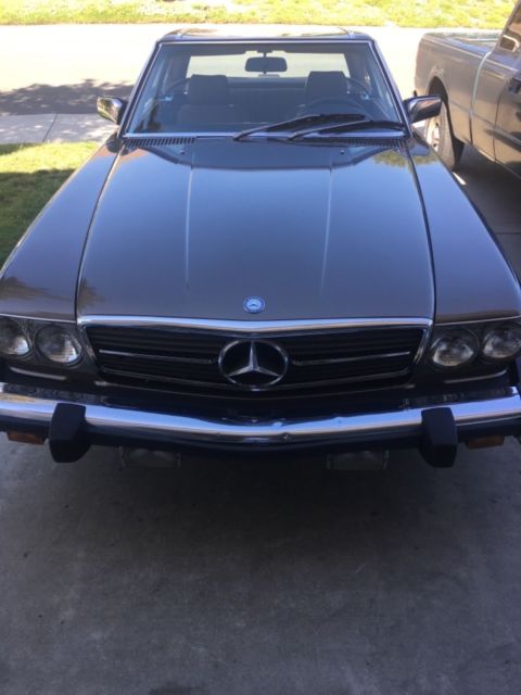1988 Champagne Mercedes-Benz SL-Class Convertible