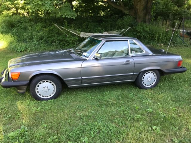 1988 Gray Mercedes-Benz SL-Class Convertible
