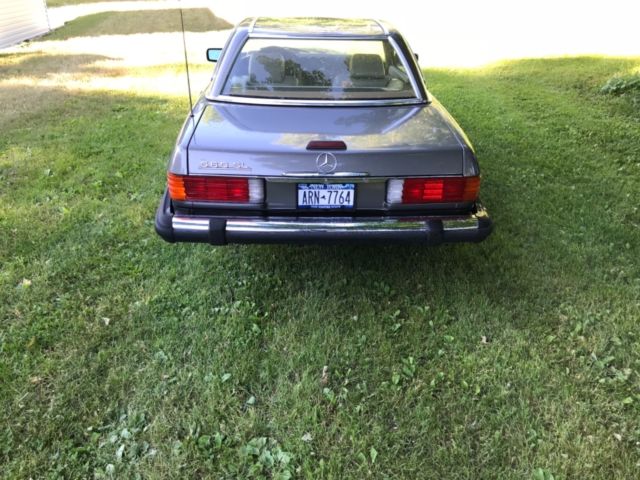 1988 Gray Mercedes-Benz SL-Class Convertible
