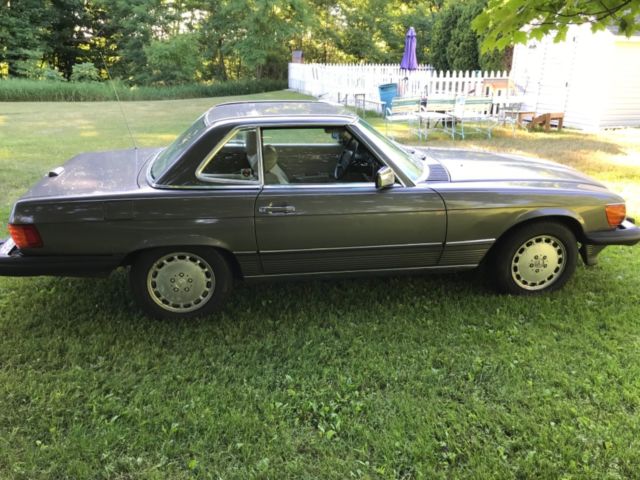 1988 Gray Mercedes-Benz SL-Class Convertible