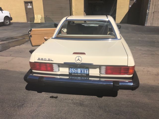 1988 CREAM Mercedes-Benz SL-Class Convertible