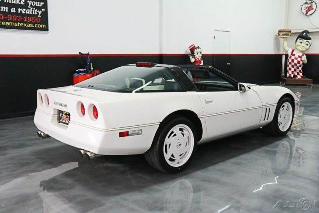 1988 Black Chevrolet Corvette Hatchback