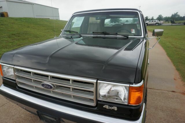 1988 Black Ford Bronco SUV