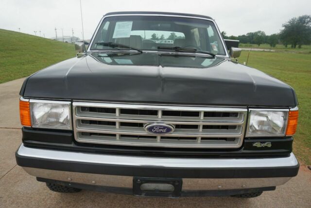 1988 Black Ford Bronco SUV