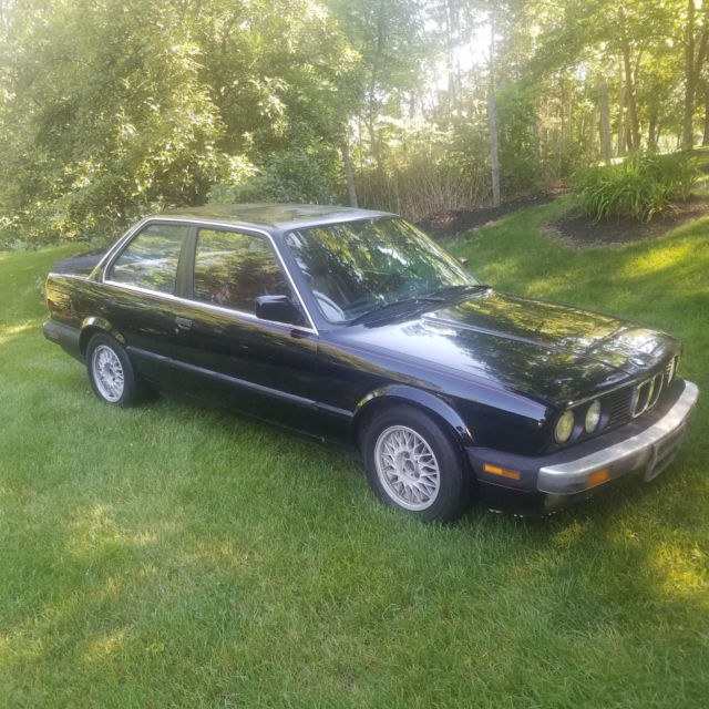 1988 Black BMW 3-Series Coupe