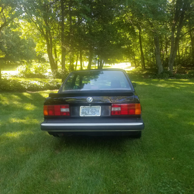 1988 Black BMW 3-Series Coupe