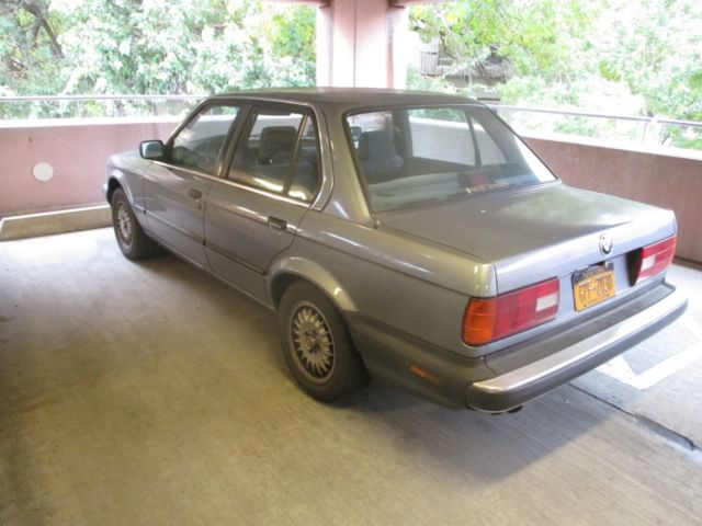 1988 Blue BMW 3-Series Sedan