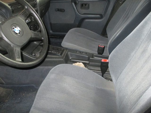 1988 Blue BMW 3-Series Sedan