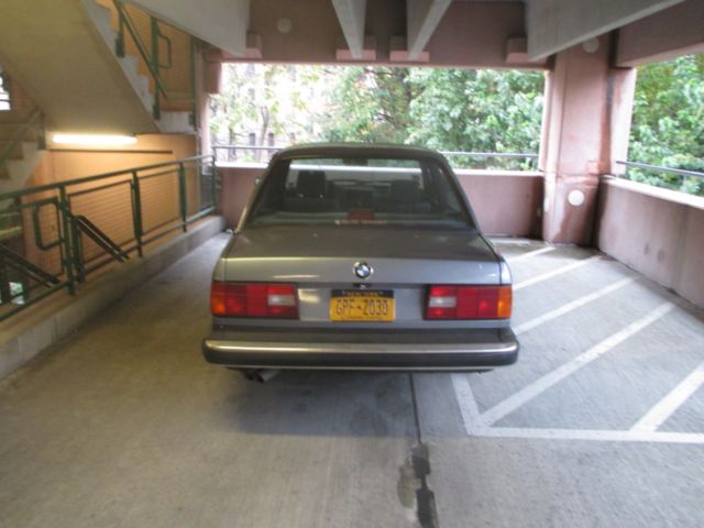 1988 Blue BMW 3-Series Sedan