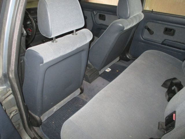 1988 Blue BMW 3-Series Sedan