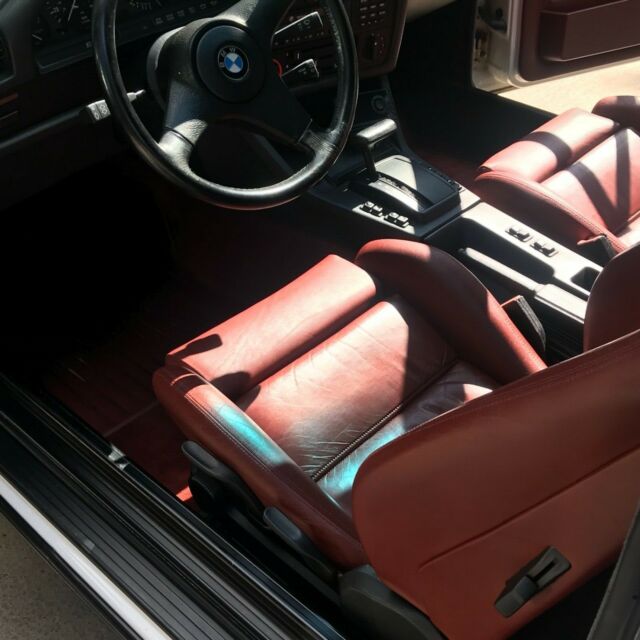 1988 White BMW 3-Series Convertible