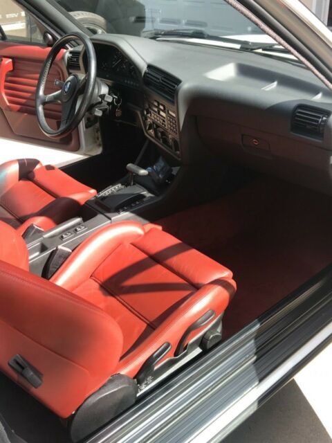 1988 White BMW 3-Series Convertible