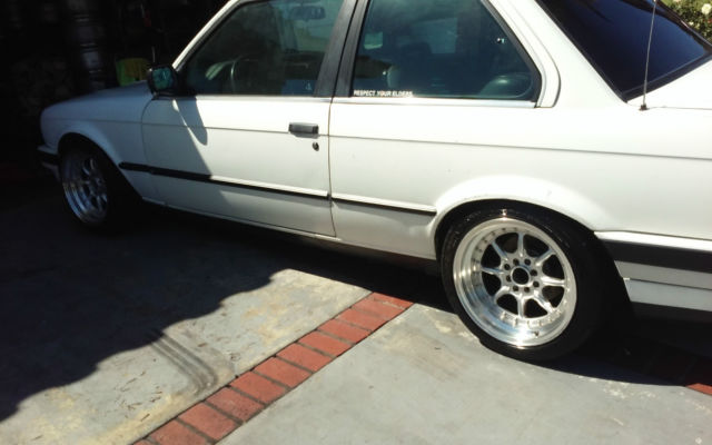 1988 white BMW 3-Series Coupe