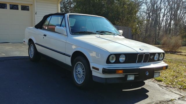 1988 White BMW 3-Series