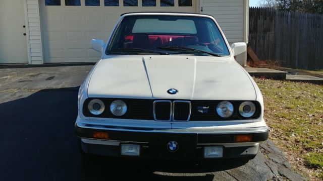 1988 White BMW 3-Series