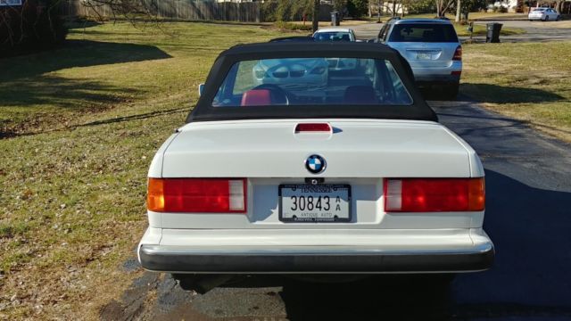 1988 White BMW 3-Series