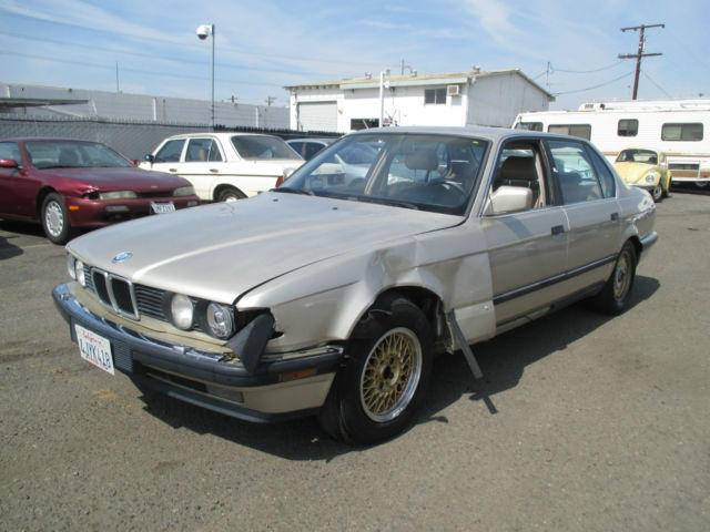 1988 Gold BMW 7-Series Sedan