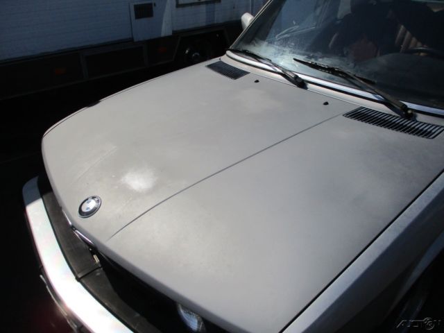 1988 Gray BMW 5-Series