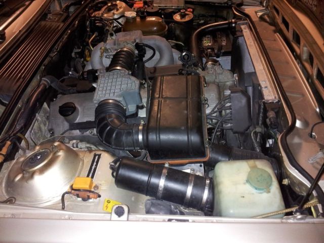 1988 Beige BMW 6-Series 2 door