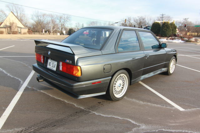 1988 Diamondschwarz Metallic BMW M3 Coupe