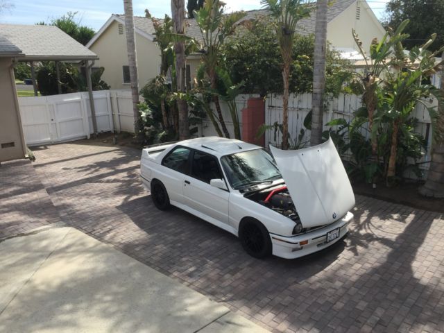 1988 White BMW M3 Coupe