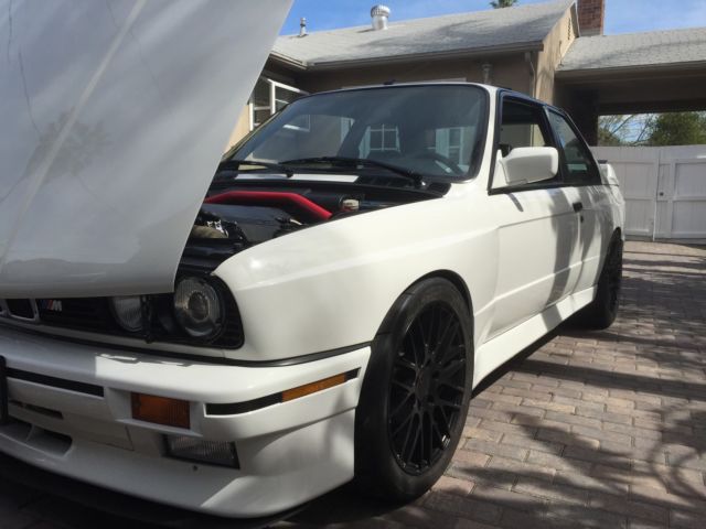 1988 White BMW M3 Coupe