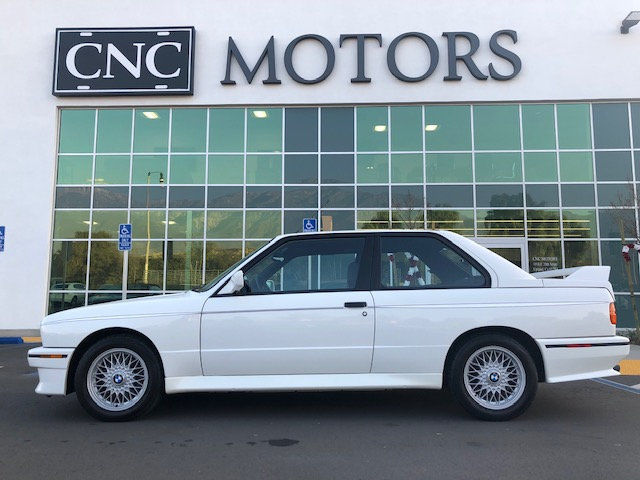 1988 White BMW M3 Coupe