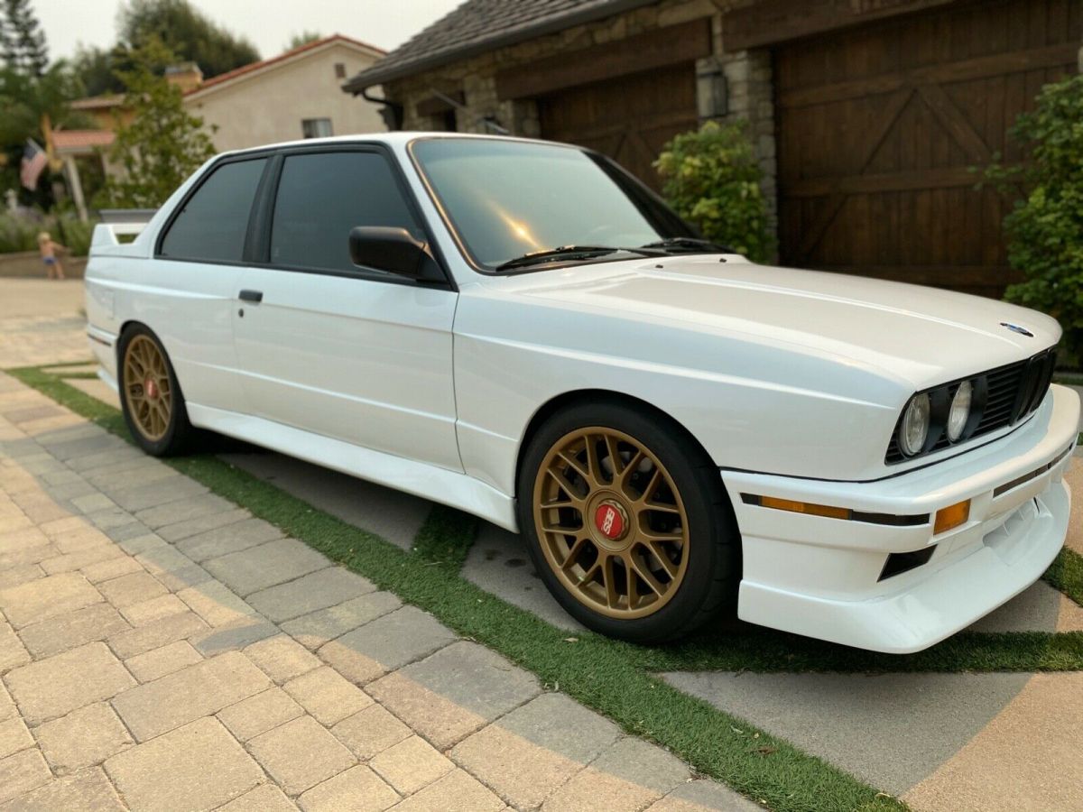 1988 White BMW M3