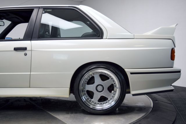 1988 White BMW M3 Coupe