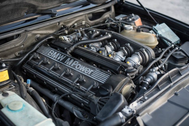 1988 Black BMW M5 Sedan