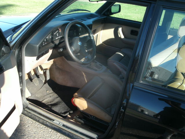 1988 Black BMW M5 Sedan