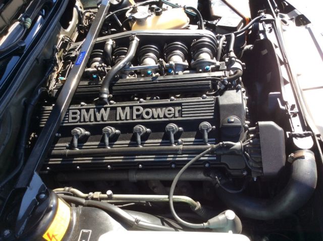 1988 Black BMW M5 Sedan