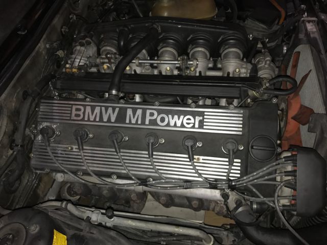 1988 Black BMW M5 Sedan