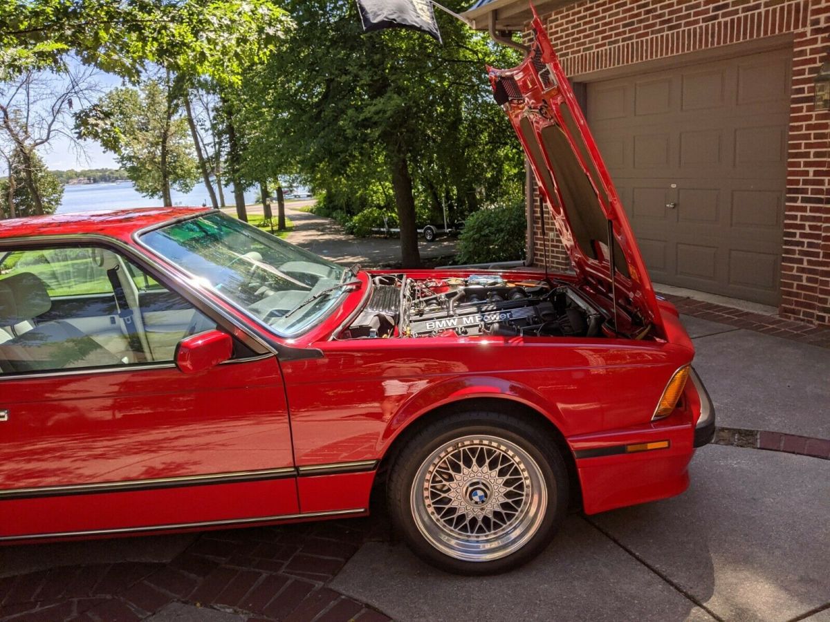 1988 Red BMW M6 Coupe