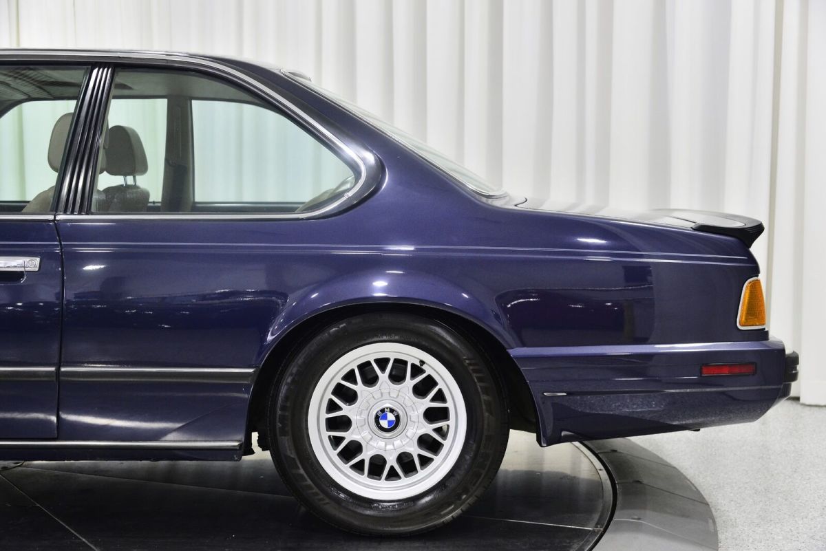 1988 Red BMW M6 Coupe