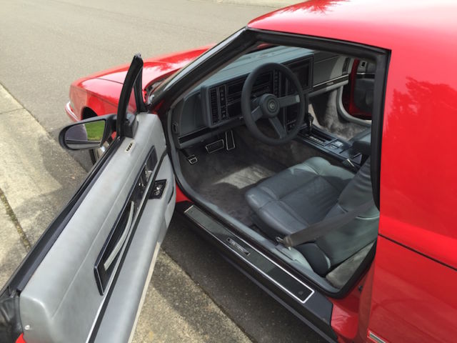 1988 Red Buick Reatta Coupe