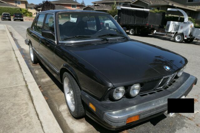 1988 Gray BMW 5-Series