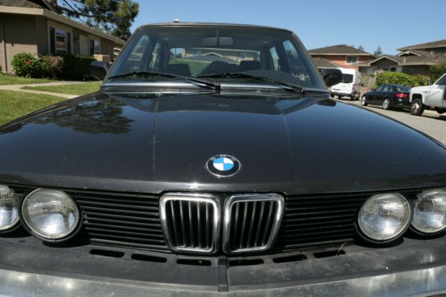 1988 Gray BMW 5-Series