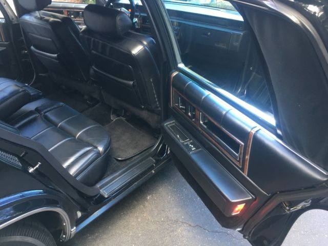 1988 Black Cadillac DeVille Sedan