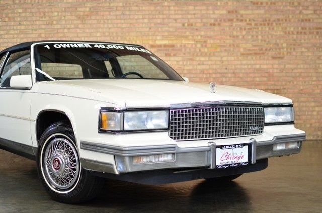 1988 White Cadillac DeVille Coupe